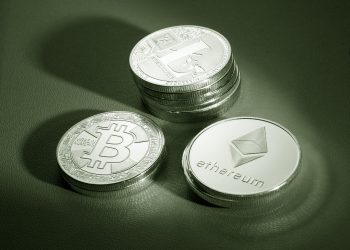 Why Altcoins Are Key to Blockchain Interoperability